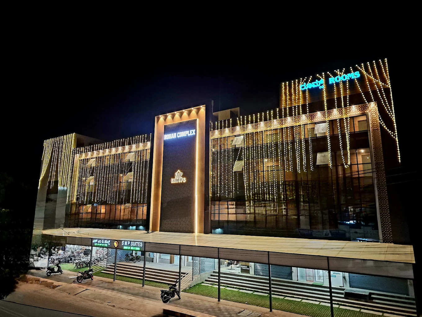 SMP Suites Mysore — SMP Suites Lobby